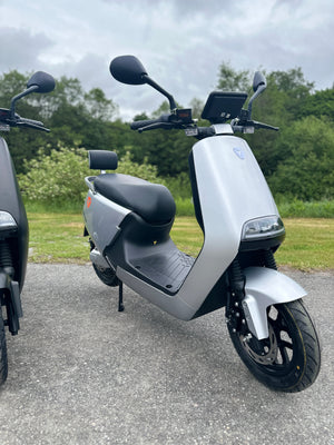 Yadea G5 EL Moped SOMMAR KAMPANJ!